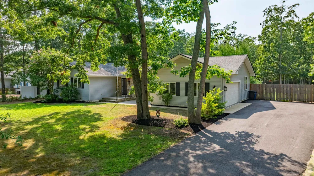 41 Stagecoach Road Cape May Court House, NJ 08210