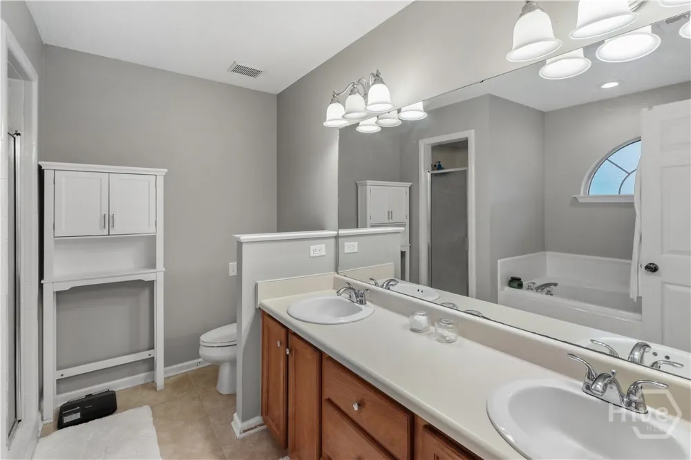 135 Hawthorne Drive Guyton, GA 31312