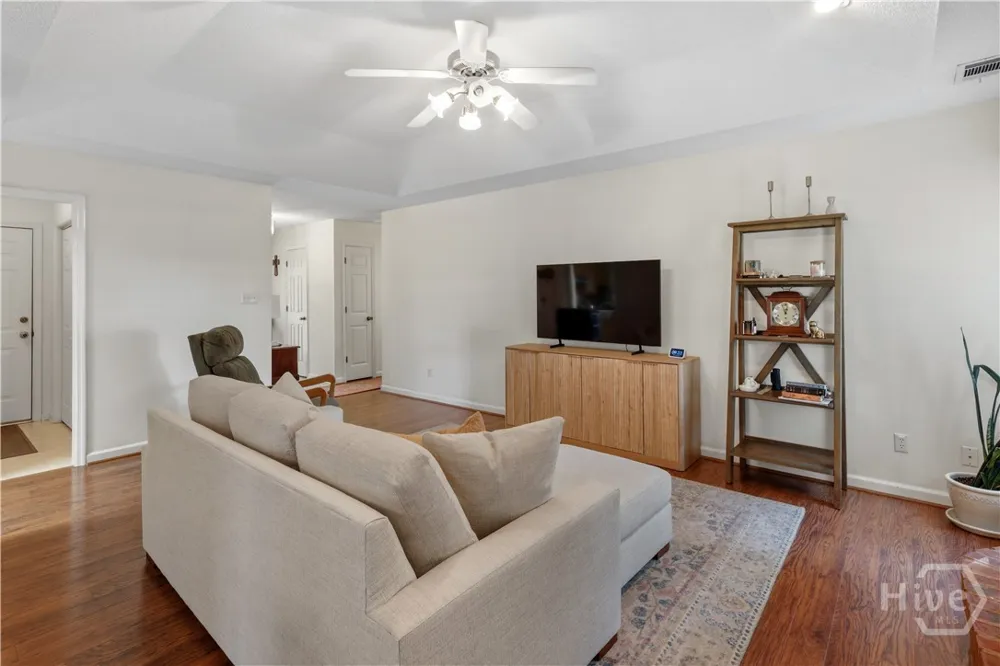 135 Hawthorne Drive Guyton, GA 31312
