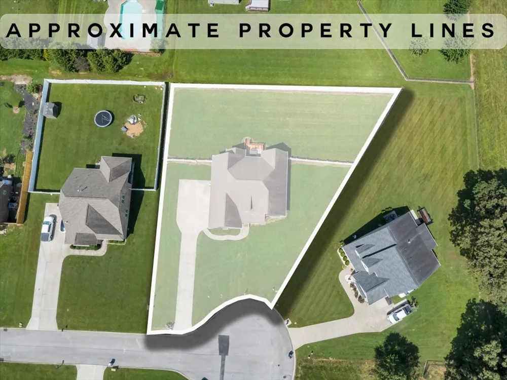 61 N Kensington Ct Manchester, TN 37355