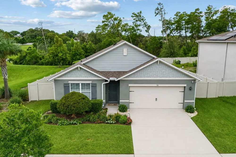 907 GUADALUPE Orange City, FL 32763