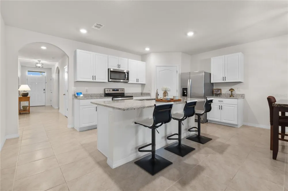 907 GUADALUPE Orange City, FL 32763