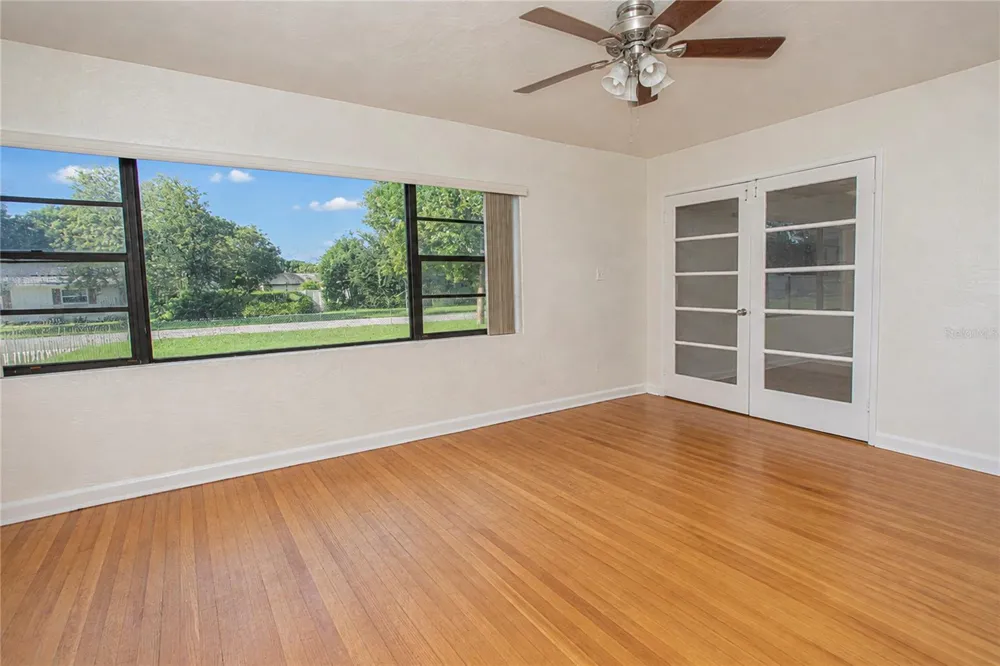 4205 MIZELL STREET Orlando, FL 32812