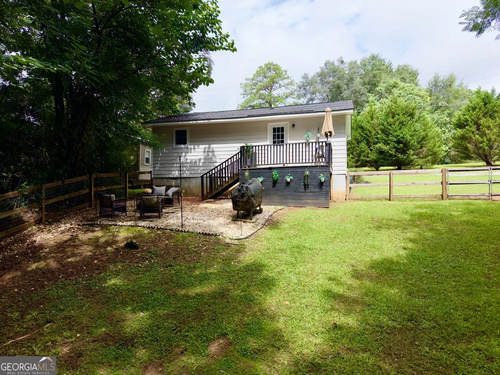 3914 Pine Lake RD West Point, GA 31833