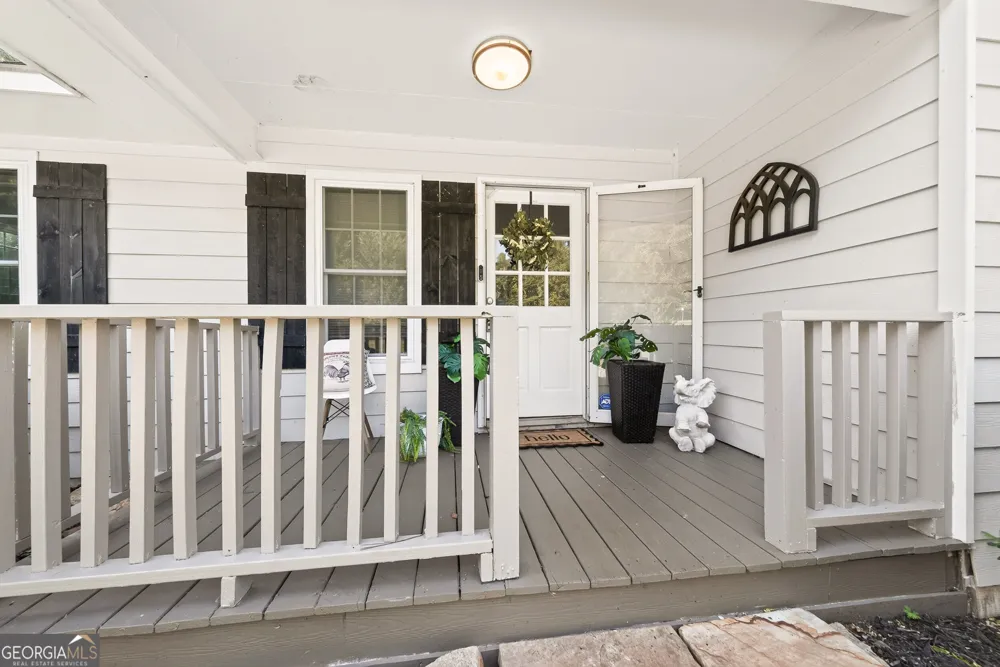 3914 Pine Lake RD West Point, GA 31833