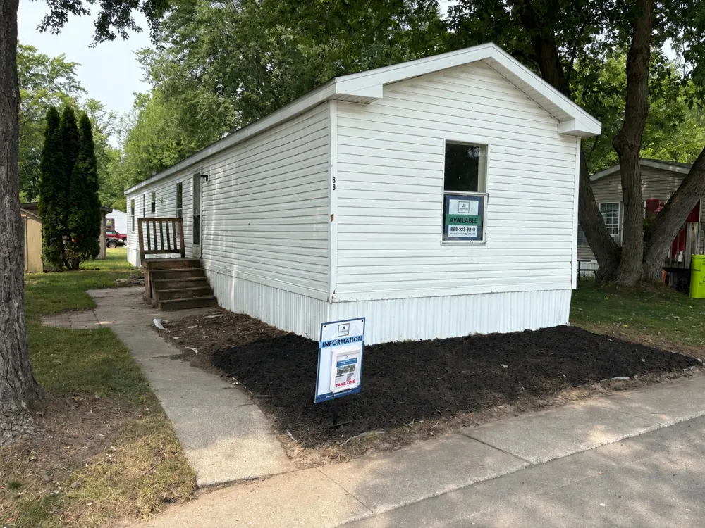 2752 W. North Union Road Lot 68 Midland, MI 48642