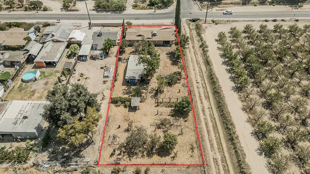 9016 E Dinuba Avenue Selma, CA 93662
