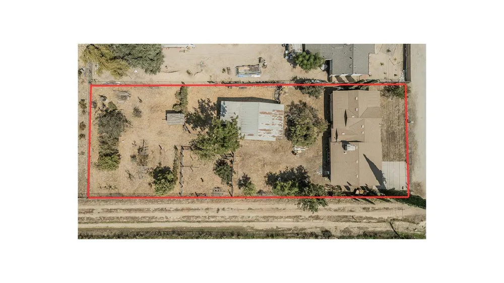 9016 E Dinuba Avenue Selma, CA 93662