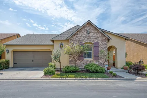 3748 Salem Lane