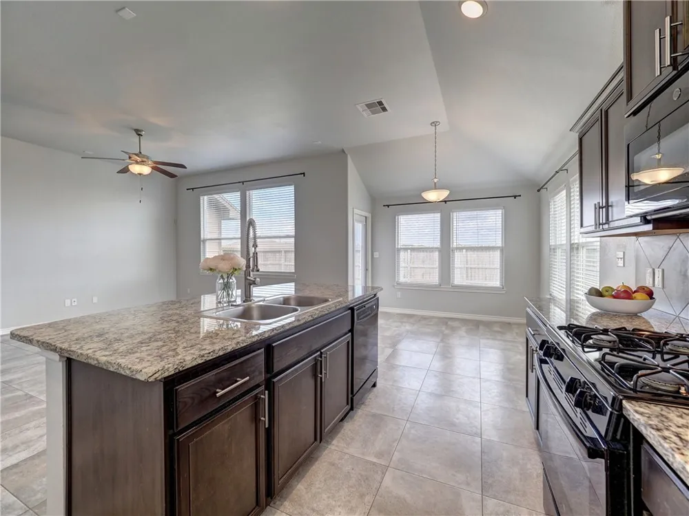 7505 Killebrew Drive Corpus Christi, TX 78414