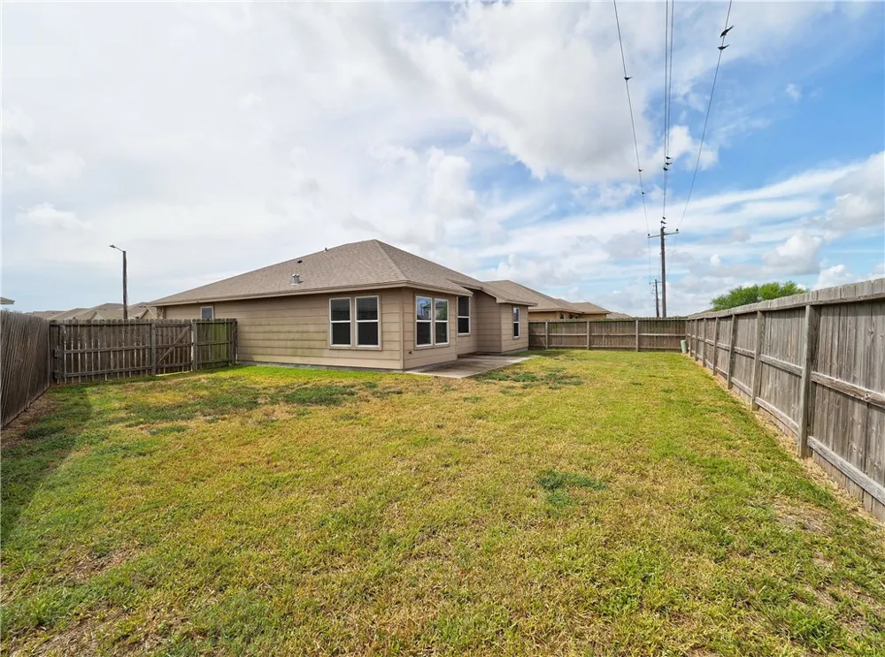 7505 Killebrew Drive Corpus Christi, TX 78414