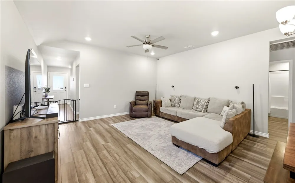 7609 Bullrider Drive Corpus Christi, TX 78414