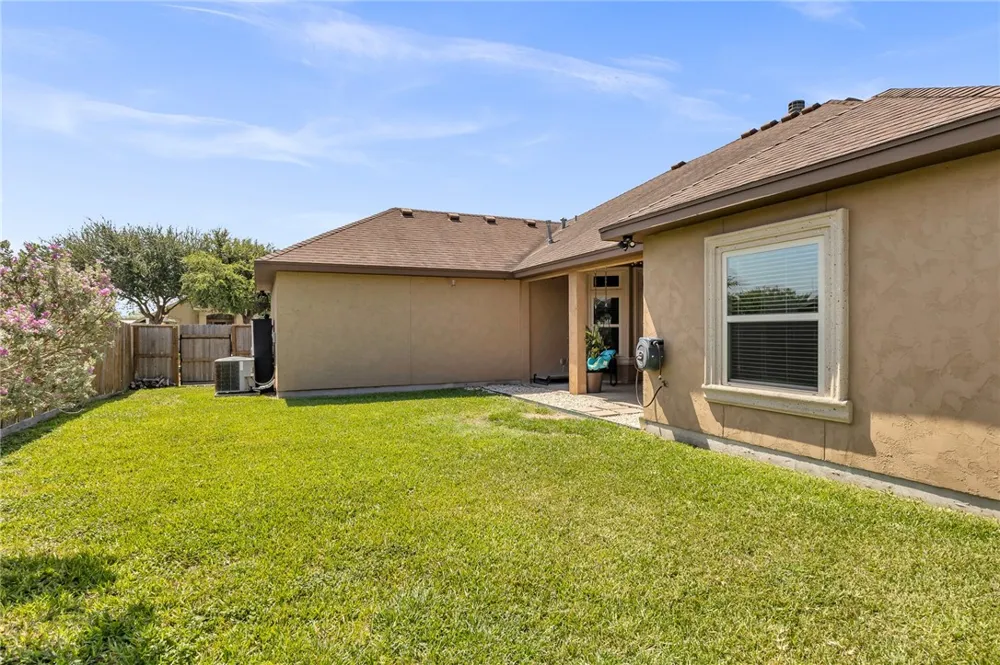 14402 Pentridge Drive Corpus Christi, TX 78410
