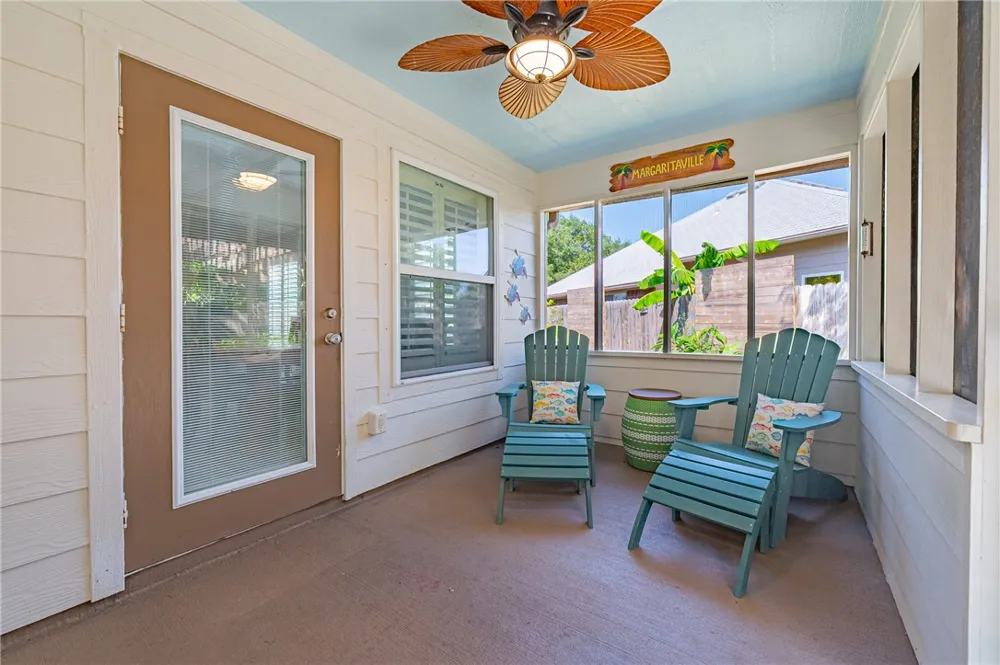 115 Georgian Oaks Rockport, TX 78382