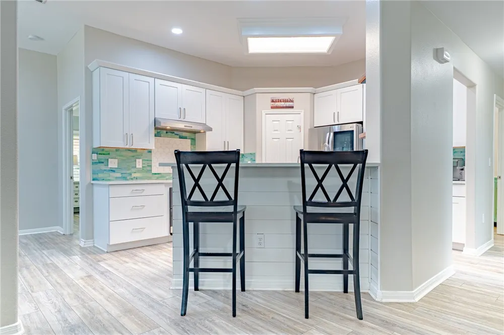 115 Georgian Oaks Rockport, TX 78382