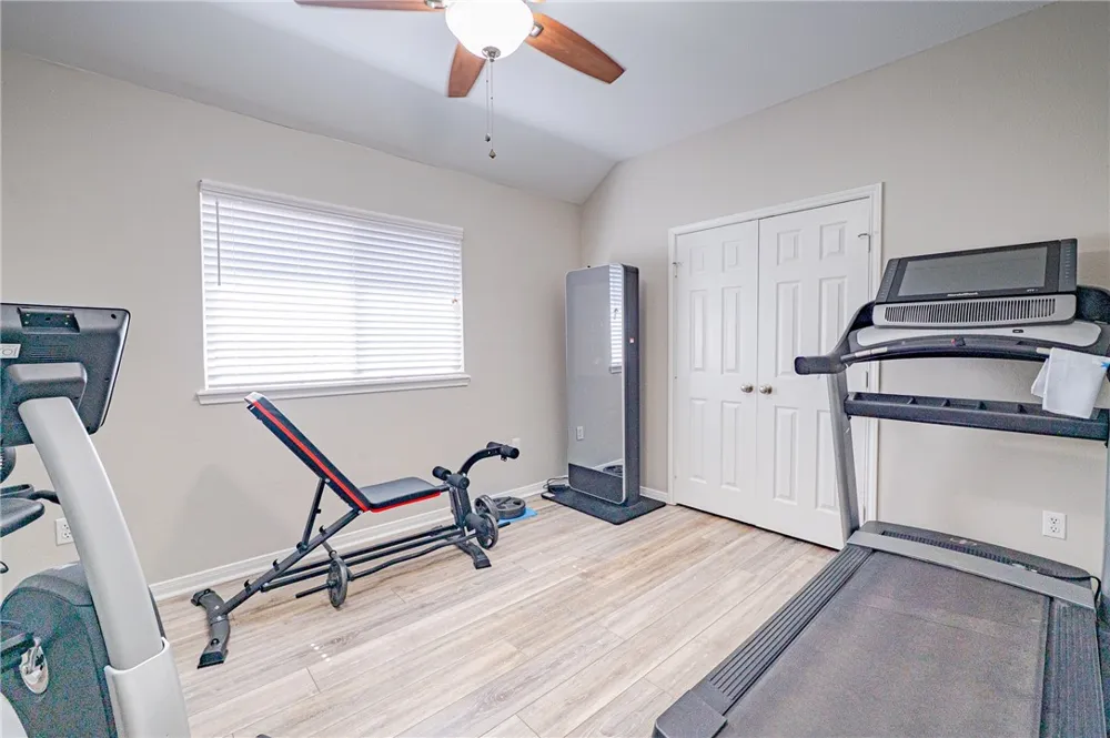 115 Georgian Oaks Rockport, TX 78382