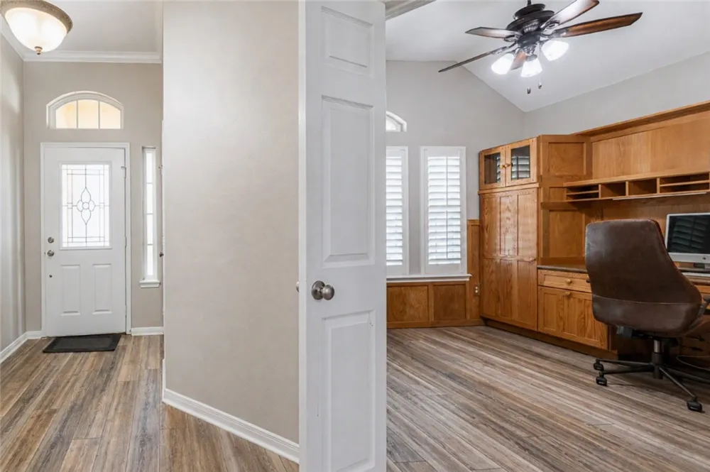115 Georgian Oaks Rockport, TX 78382