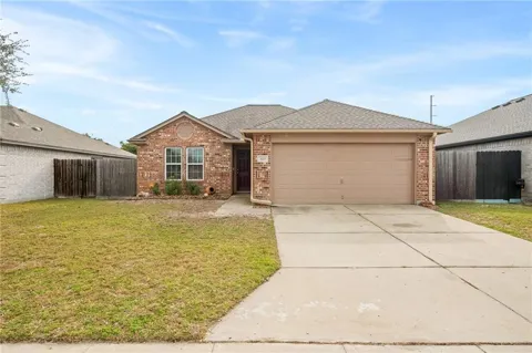 426 Oak Harbor Drive