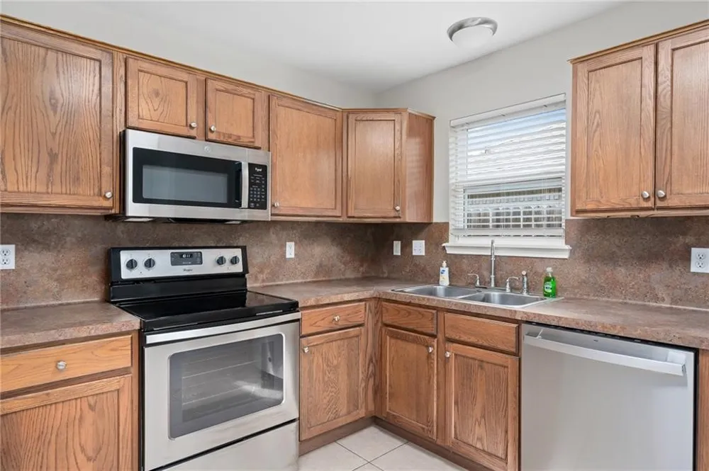 426 Oak Harbor Drive Aransas Pass, TX 78336