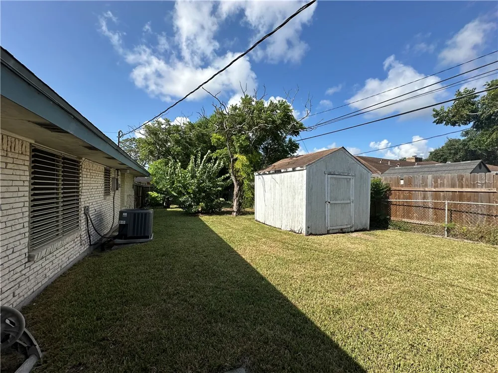 5929 Obrian Drive Corpus Christi, TX 78413