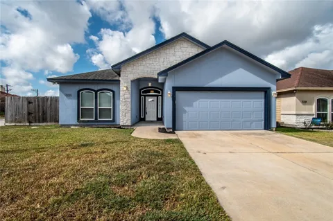 7225 Lake Serenity Drive