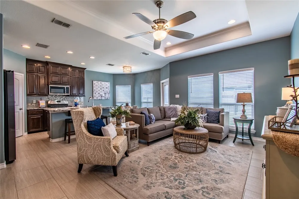 7225 Lake Serenity Drive Corpus Christi, TX 78414