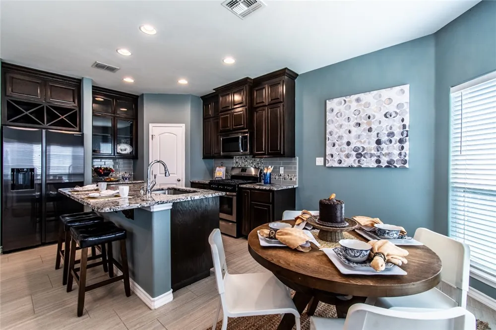 7225 Lake Serenity Drive Corpus Christi, TX 78414