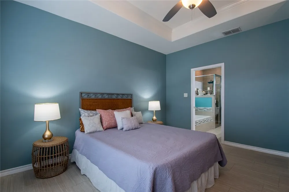 7225 Lake Serenity Drive Corpus Christi, TX 78414