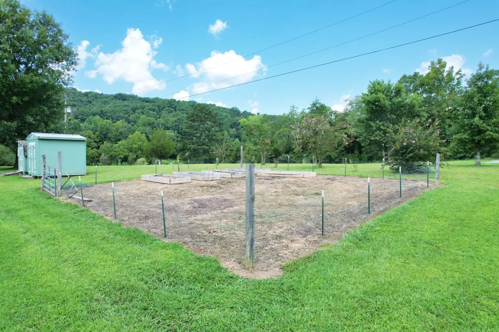 344 County Road 189 Decatur, TN 37322