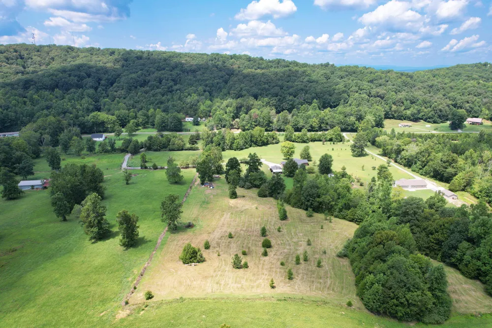 344 County Road 189 Decatur, TN 37322