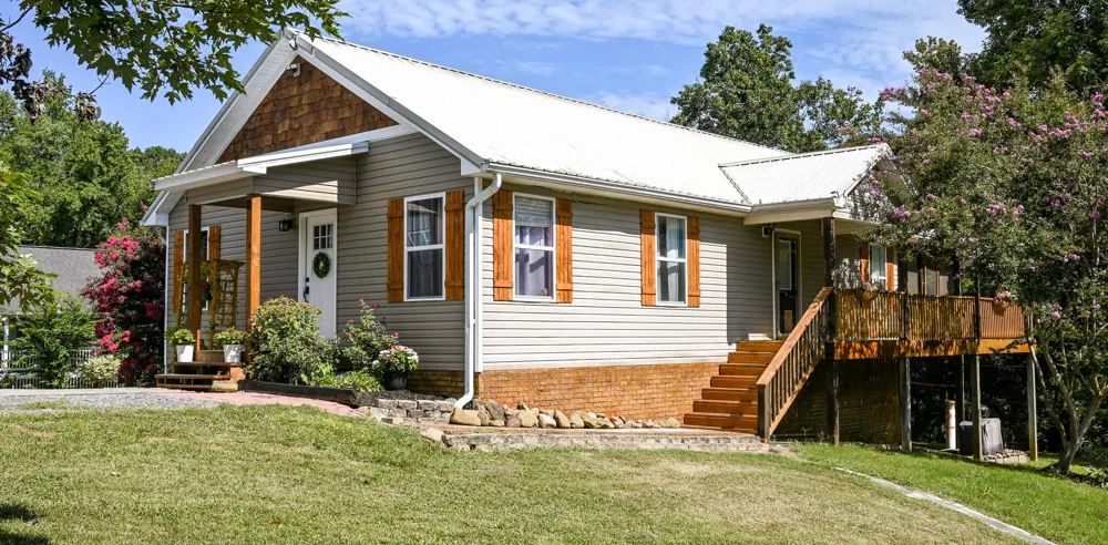 220 Sam Johnson Road NW Georgetown, TN 37336
