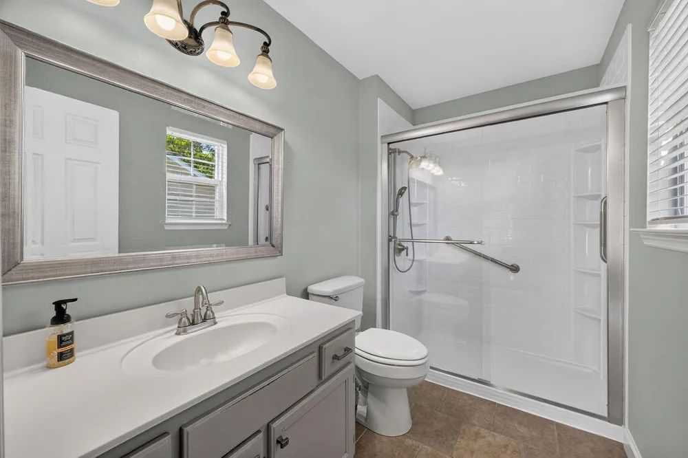 98 Chestnut Ridge Road Ringgold, GA 30736