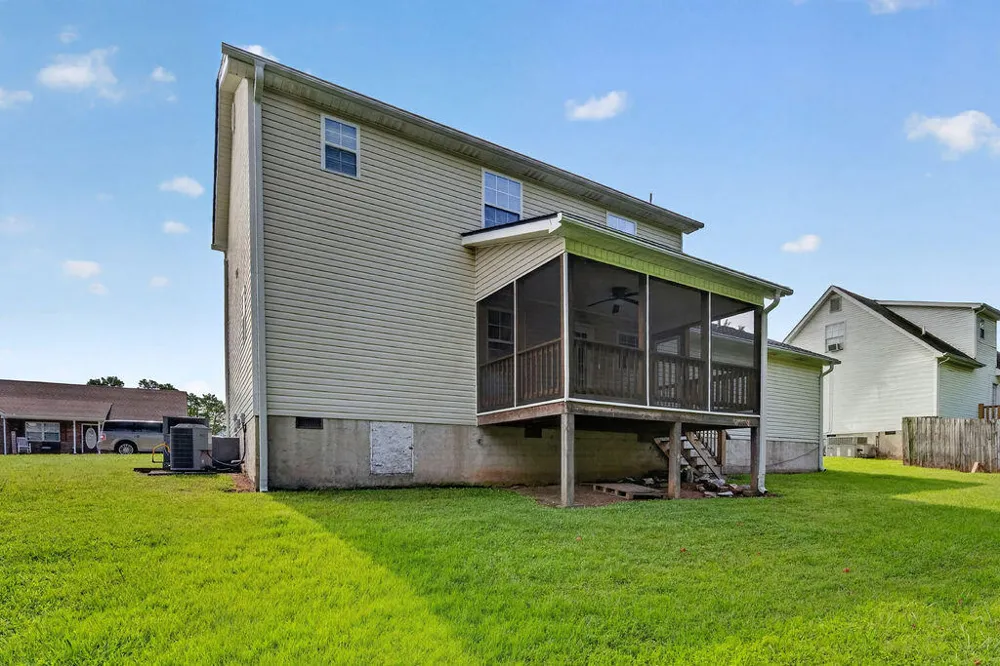 98 Chestnut Ridge Road Ringgold, GA 30736