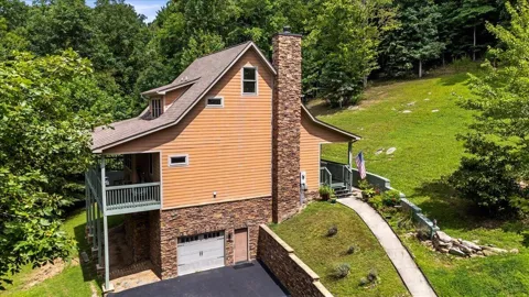 678 Deep Woods Drive