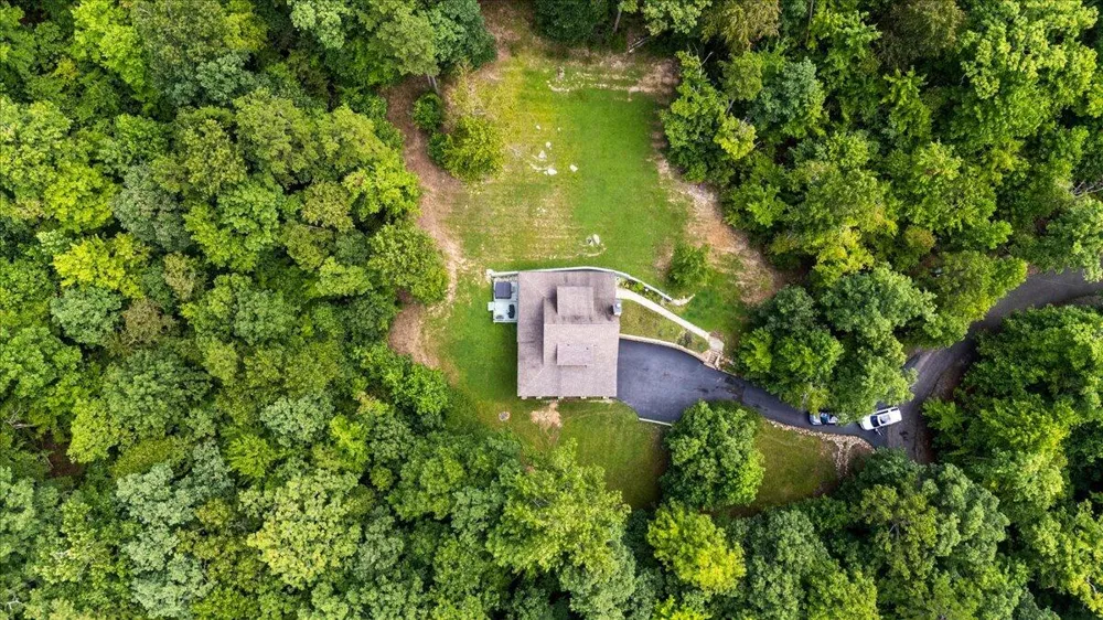 678 Deep Woods Drive Dunlap, TN 37327