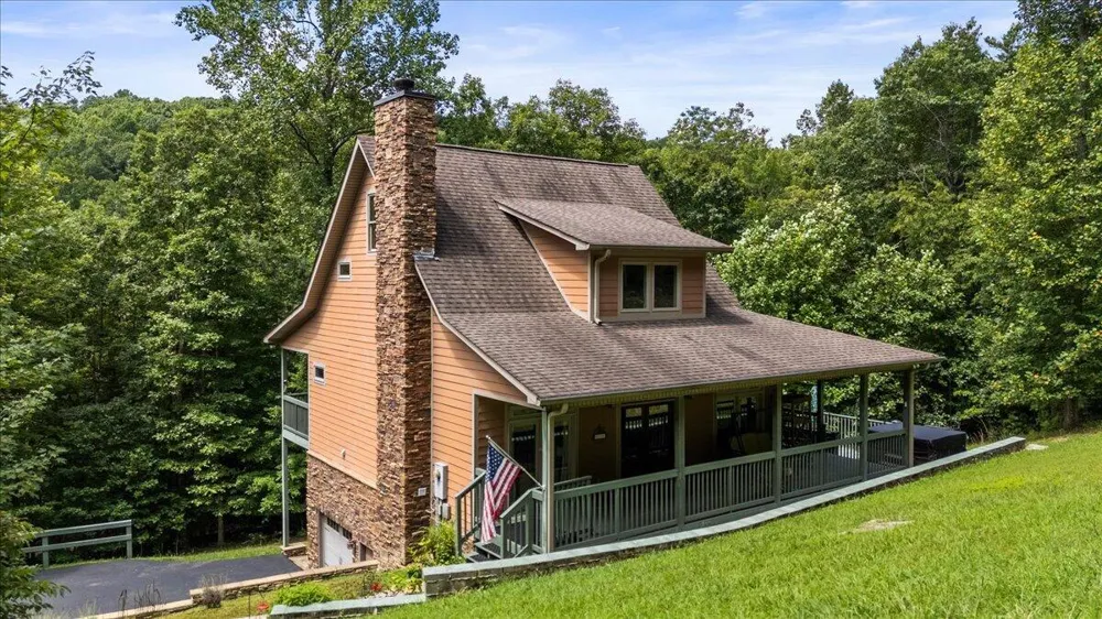 678 Deep Woods Drive Dunlap, TN 37327