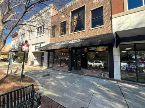 1106 Broadway #1106A