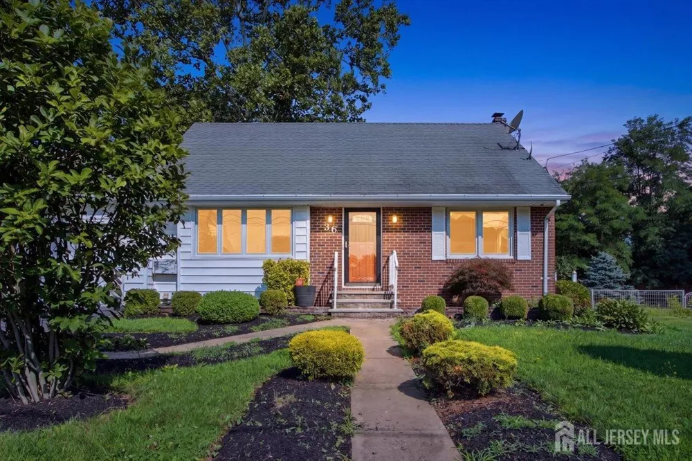 36 Oakland Avenue Franklin, NJ 08873