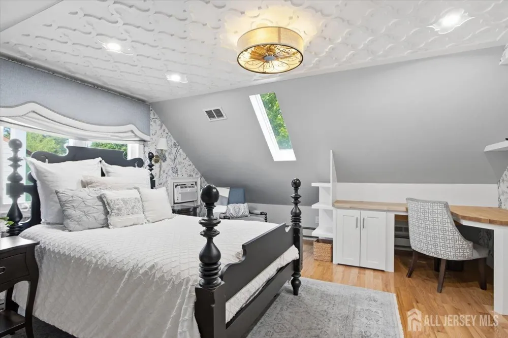 36 Oakland Avenue Franklin, NJ 08873
