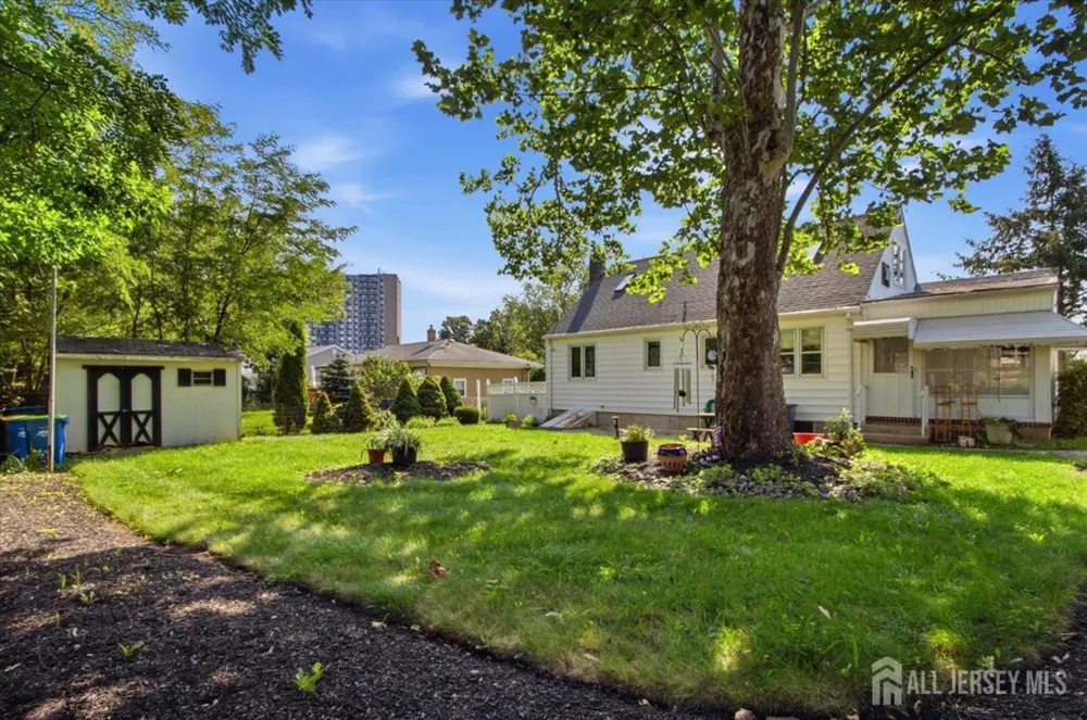36 Oakland Avenue Franklin, NJ 08873