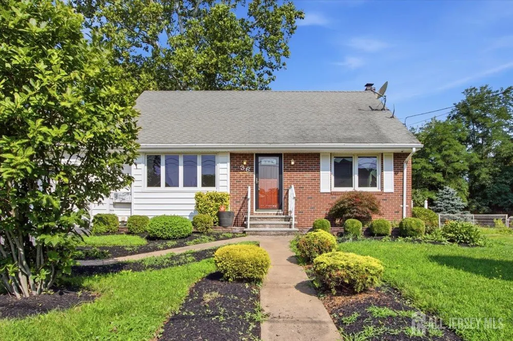 36 Oakland Avenue Franklin, NJ 08873