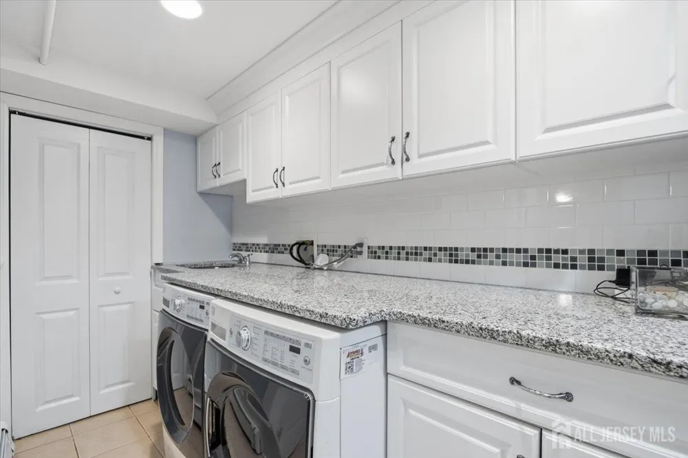 36 Oakland Avenue Franklin, NJ 08873