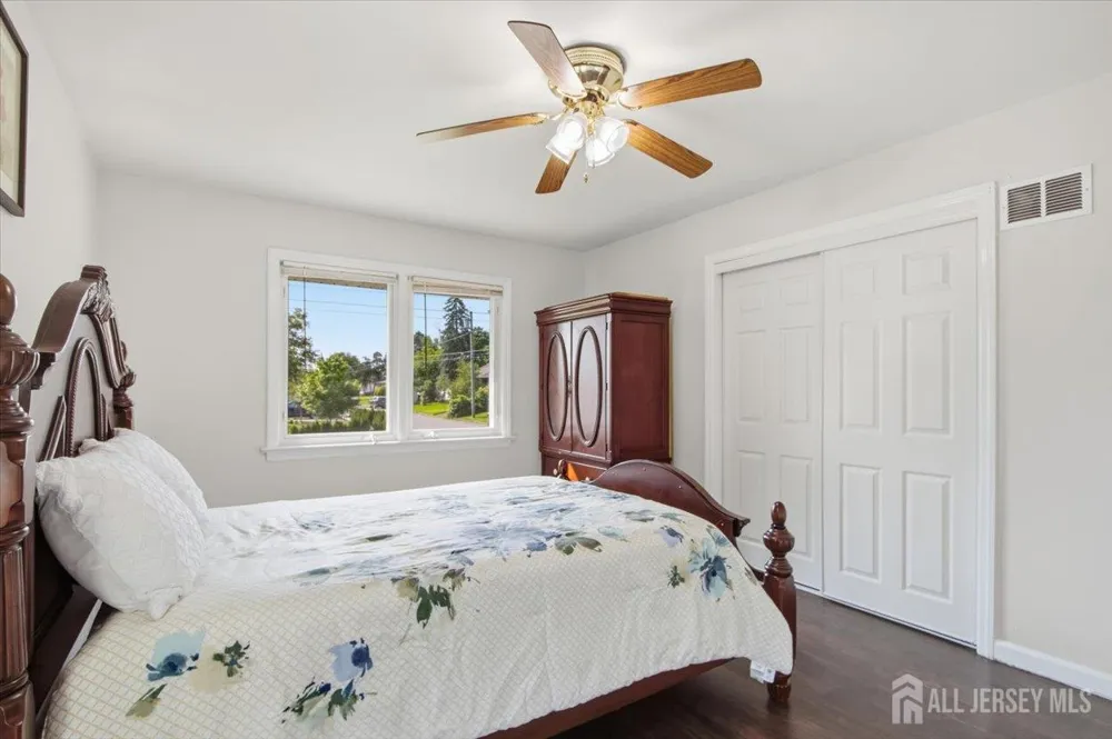 36 Oakland Avenue Franklin, NJ 08873