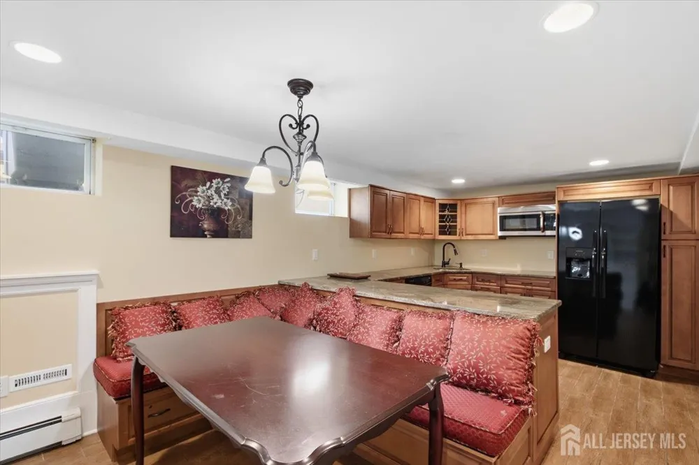 36 Oakland Avenue Franklin, NJ 08873