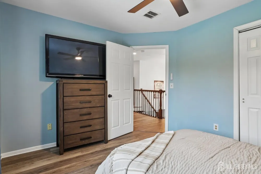190 Market Street Middlesex, NJ 08846