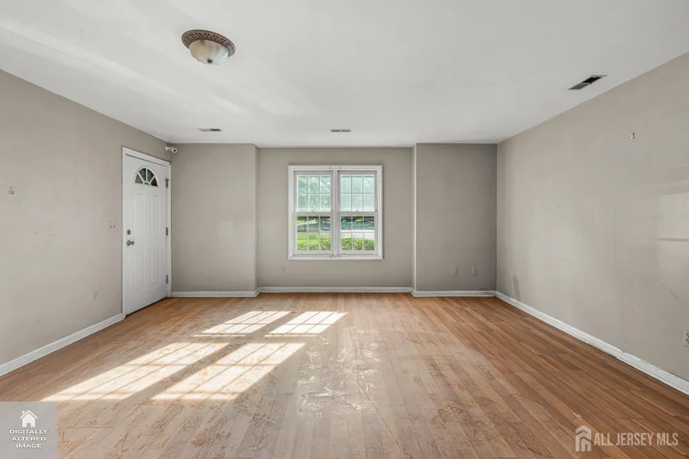 20 MULFORD STREET Roseland, NJ 07068