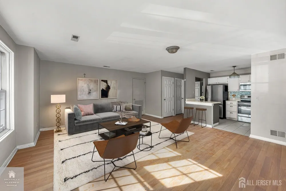 20 MULFORD STREET Roseland, NJ 07068