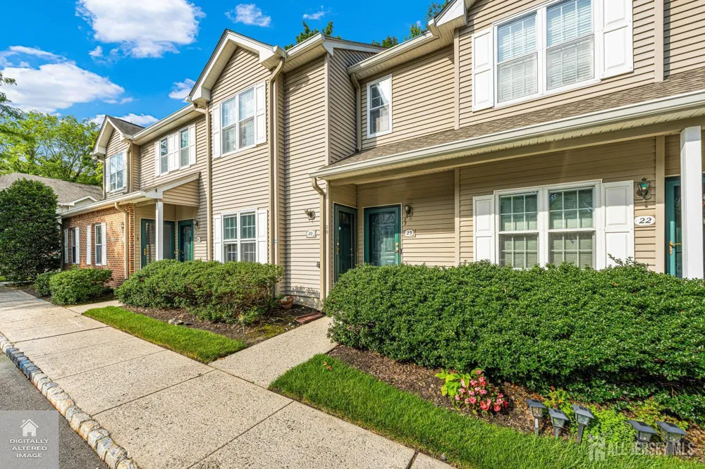 20 MULFORD STREET Roseland, NJ 07068