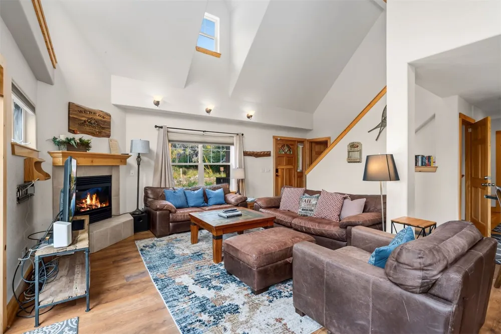 195 97 CIRCLE Blue River, CO 80424