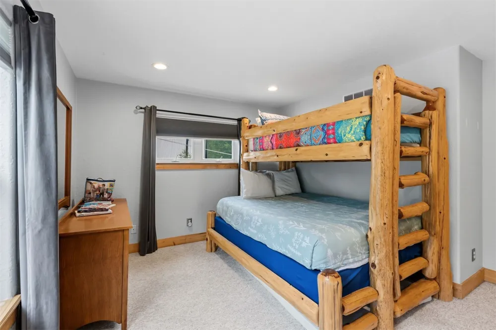 195 97 CIRCLE Blue River, CO 80424